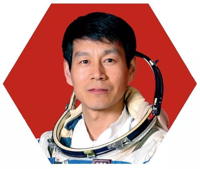 驰骋天空,逐梦太空——专访退役航天员赵传东