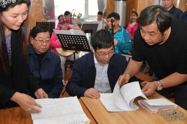 西安市委常委,宣传部长张琳一行前来西安秦腔剧院进行