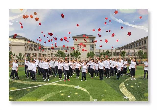 上海市工程技术管理学校欢迎您 选择我们 成就未来