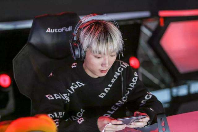 ӯ5ȣ4ƽ⣬Ǯ5.5ɽ١