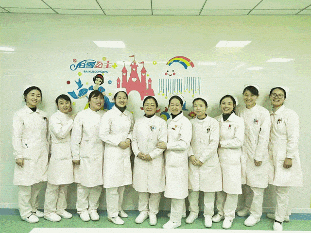 今天,蒙城这个女护士火了,有认识她的吗?