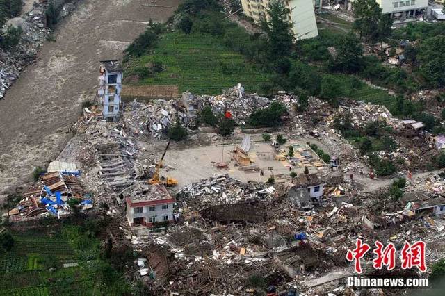 512汶川地震十一周年:你 我=未来!