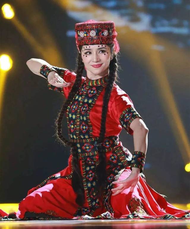 【艺术普及】维吾尔族舞蹈 | 来自天山南北的问候(内含影片推荐)