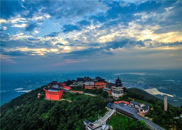 镇江句容茅山景区