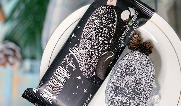 避开了咸蛋黄,竟没躲过椰子灰,哪种雪糕是你的