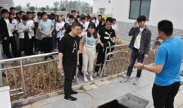 周口师范学院化学化工学院百余优秀学子到瀚斯开展教学实践