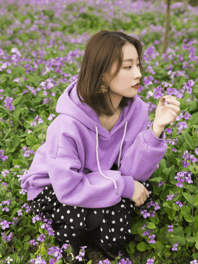 奔向梦幻的花海,顿时被紫色环绕,置身其中,一秒化身偶像剧女主,美到