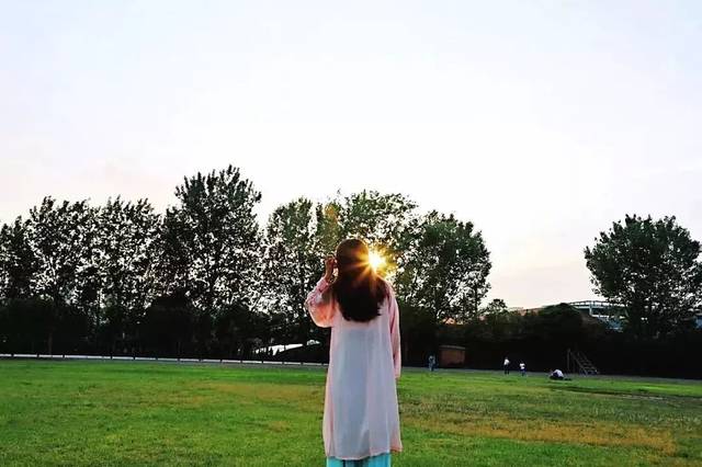 此生无悔入华夏,来世还生种花家