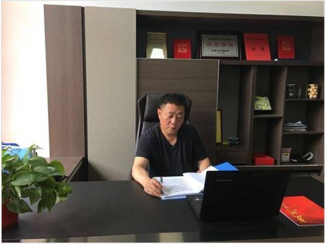 万源大竹镇这个老板带领全村人致富,要出名了