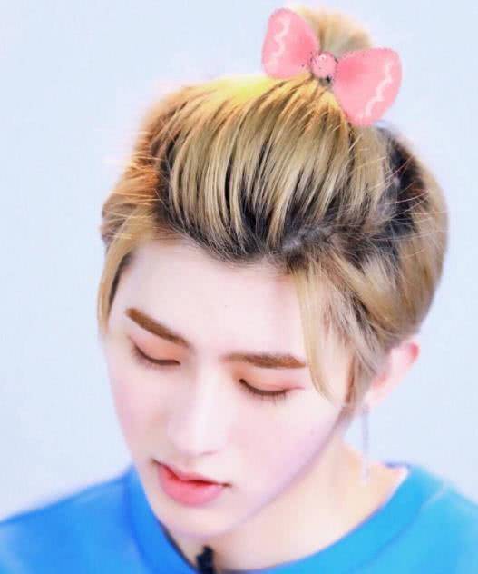 今年很好听4首歌曲,蔡徐坤1首新歌上榜,第1名