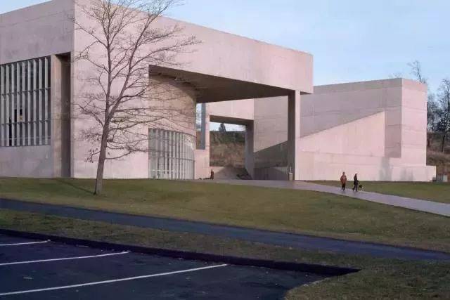 1978年,美国国家美术馆东馆,贝聿铭完成了其设计生涯中最得心应手的