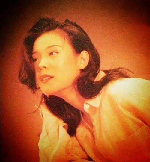 毛阿敏经典歌曲!从未公开的42张相册,难得一见