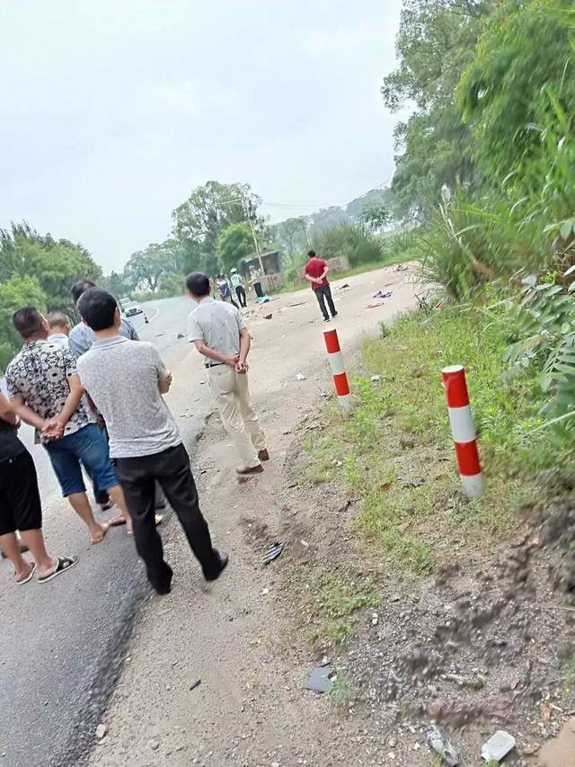 痛心吉安发生惨烈车祸致两人不幸身亡