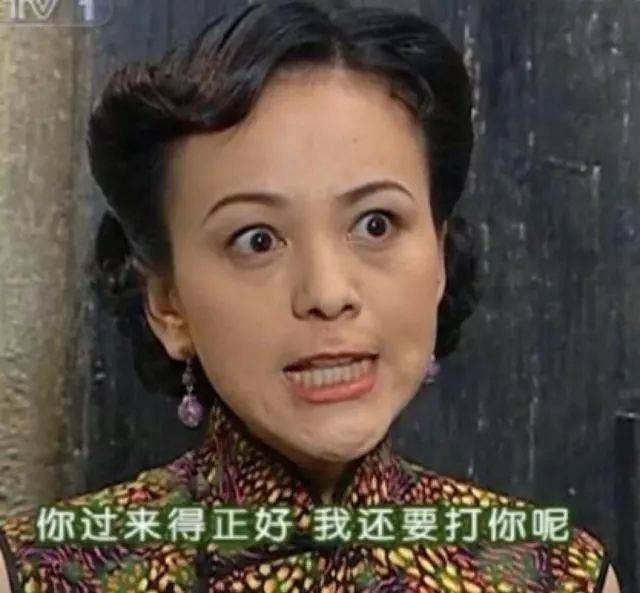 此处心疼 依萍一万点,捂住嘴巴不让自己哭出来,还顺便来了一段b-box.