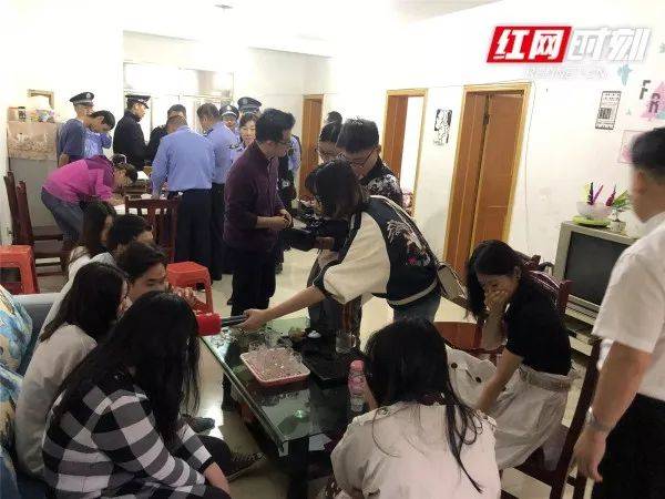 千人突袭捣毁156个传销窝点 长沙全市同时开展打击传销专项执法行