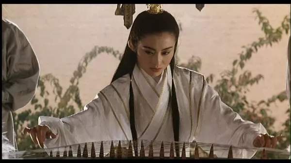 张无忌被拍成大魔头,20年后,赔钱影片成为一部