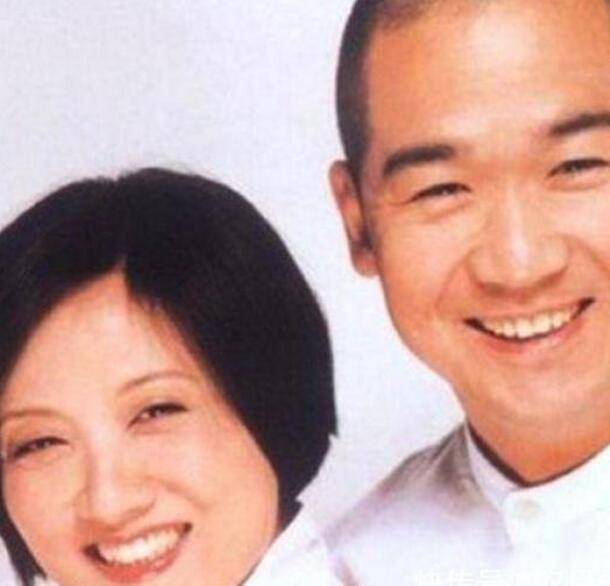 张国立全家福,儿子是永远的遗憾!