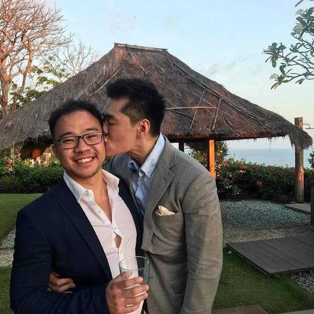 李光耀的亲孙子和同性男友正式结婚