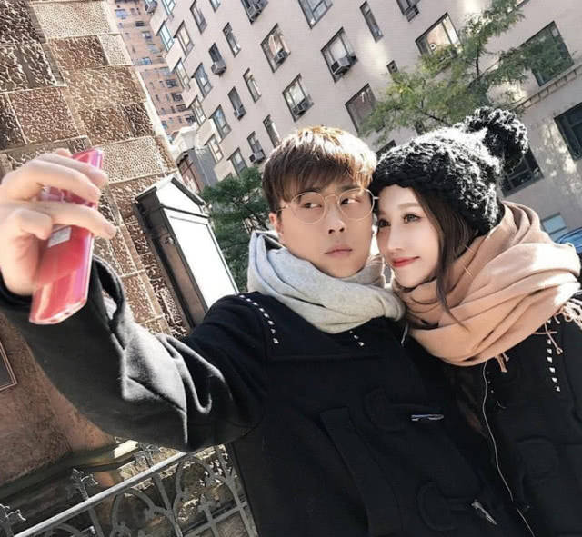 卢本伟过得有多惨?想要从赵梦玥手中弄点钱,又