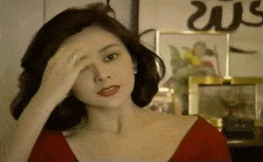 近段时间被拍到的邱淑贞,50多岁的容貌,看起来依旧只有30多岁的样子