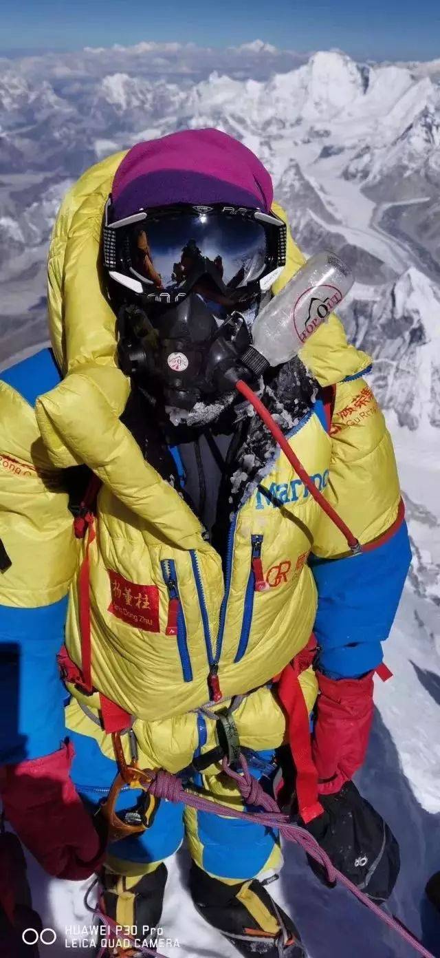 梦想与年龄无关！玉林57岁男子登顶珠穆朗玛峰，过程很震撼
