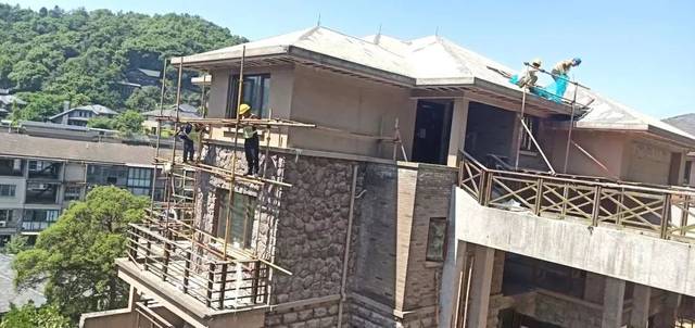随着「三改一拆」行动装修深入,别墅区,高档小区的违法开展整治日益武清联排别墅建筑攻略天津图片