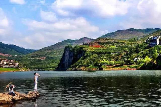 【6月团期】网红打卡地:中国最红的景区-红石林  湘西