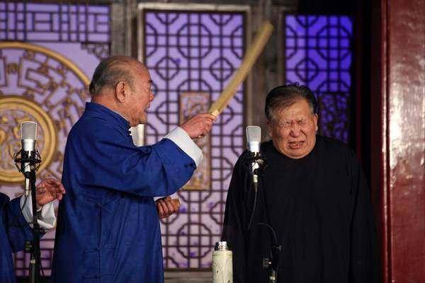相声科普:打哏只是一种表演形式,不能和舞台打