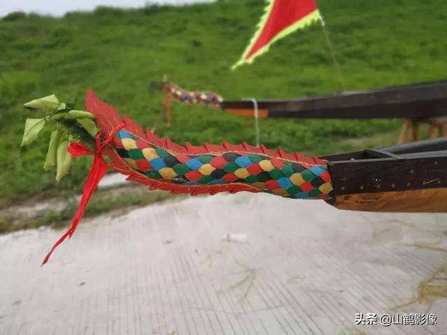 传统龙舟的神秘结构和"机关"
