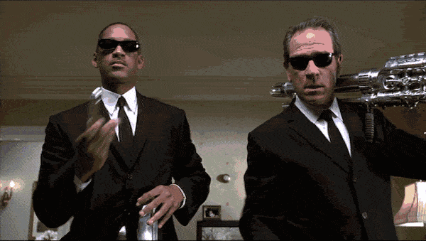 原创每周一部世纪大片,五月院线怎么欠你的,六月就怎么还回来!