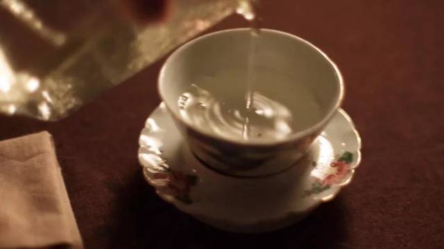 泡茶的水，到底能有多贵？贫穷限制了想象力！