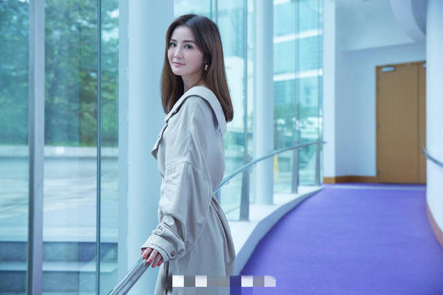 蔡卓妍自曝前任出轨不忠潇洒离开,与现男友石恒聪感情好彼此信任_手机