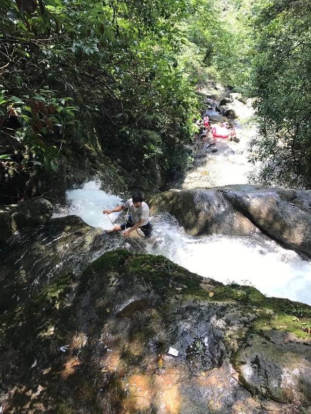 成都隔壁这些当地人才找得到的耍野水冷门地,好想插一脚水!