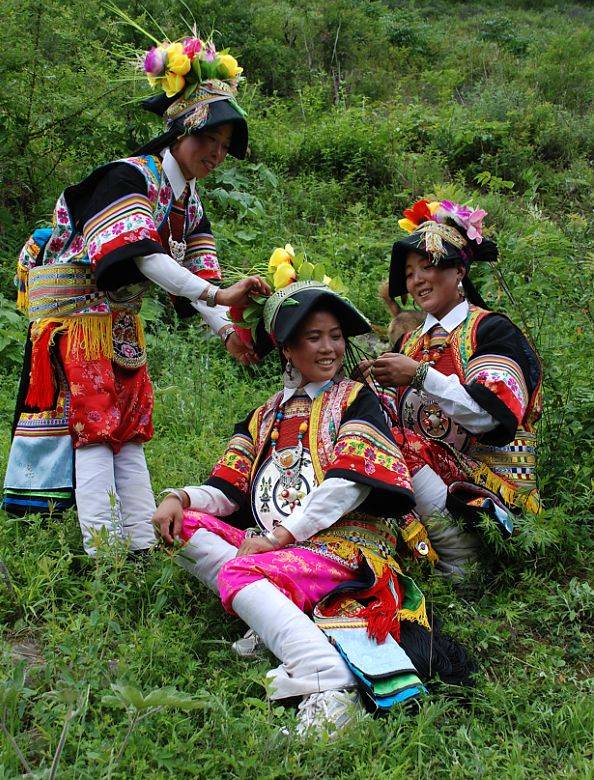 【网络中国节·端午】快看！甘南舟曲的采花节上央视《新闻联播》了