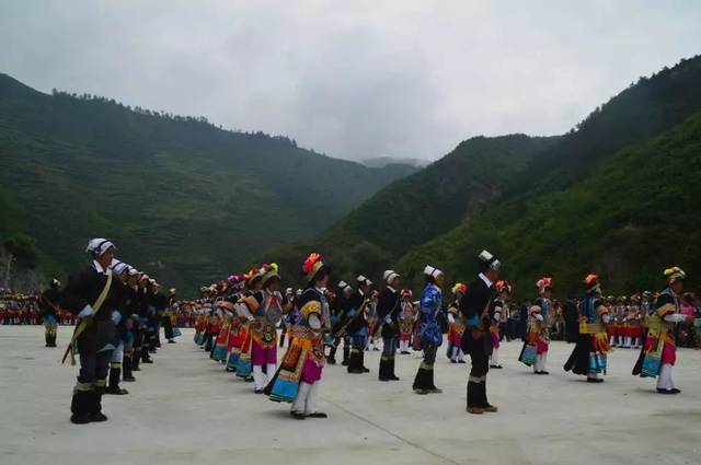 【网络中国节·端午】快看！甘南舟曲的采花节上央视《新闻联播》了