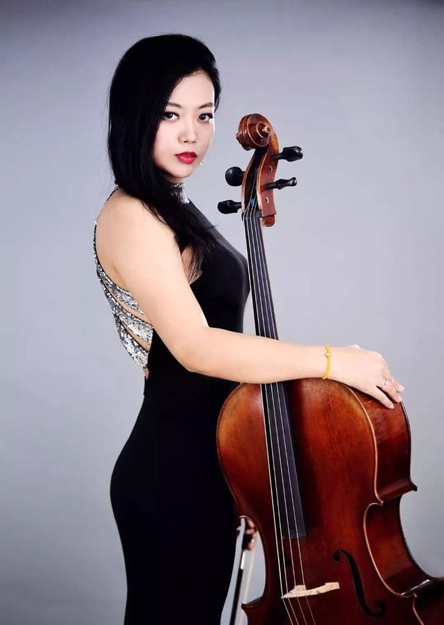 2010年获得俄罗斯海参崴猪肉音乐v猪肉第二名;2014年曾与钢琴家陈万荣切完国际再出血吗图片