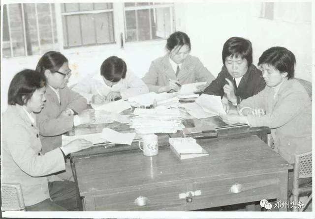 翻开老照片,带你去看1949-1978年间邓县的样子