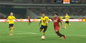 中超-暴力鸟2球胡尔克点球遭改判 恒大2-0积分平上港
