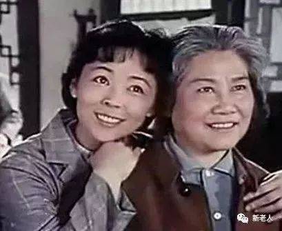 之后,刘尚娴有15年之久再未演过戏,直到1979年,她和老电影演员张瑞芳