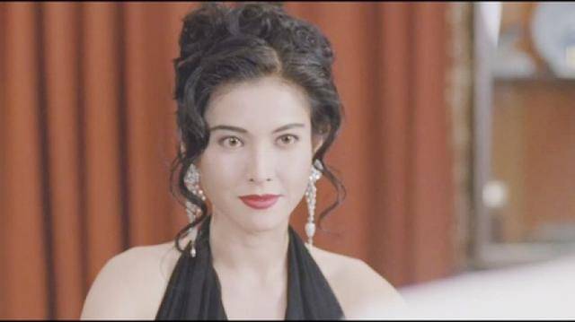 就是《至尊三十六计之偷天换日》中可能很多人对李婉华并不是太熟悉
