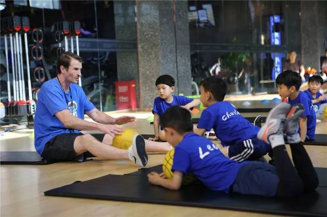 美国队长来徐州!全英文培养小乔丹小科比,堪称