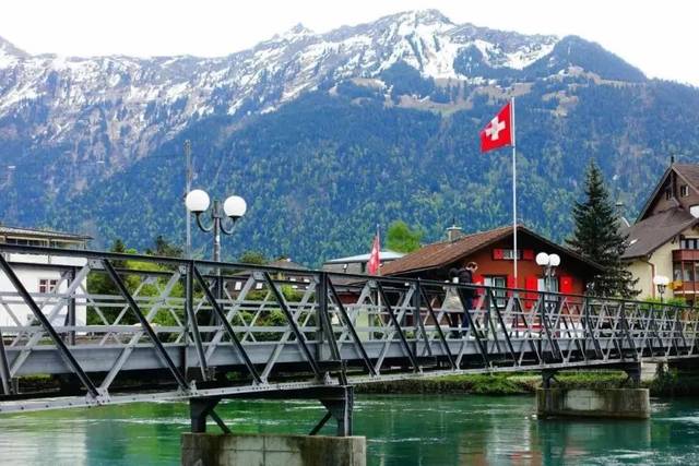 瑞士凭什么可以成为永久中立国?