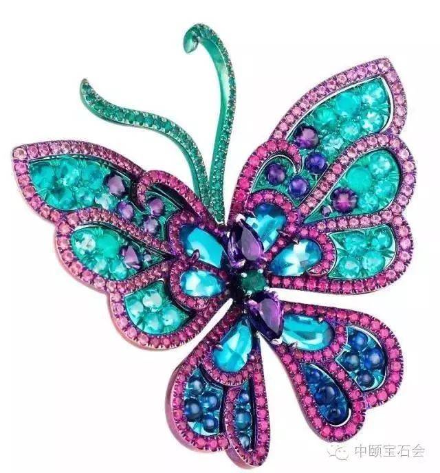 chopard 的蝴蝶胸针