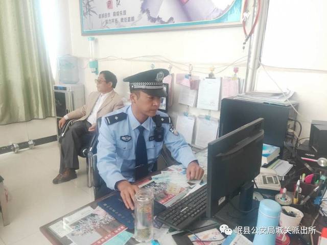 李黎君副局长带领民警检查各医院,诊所