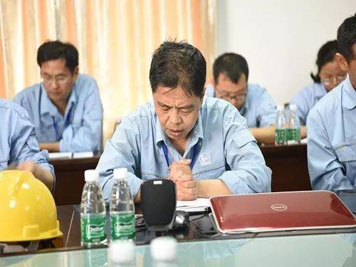 江汉油田分公司副总经理徐义卫参加江汉盐化工安全"大