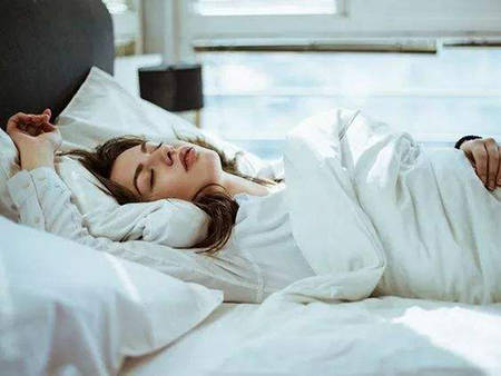 胚胎移植后睡觉姿势会影响着床?孕妇不注意这些易流产