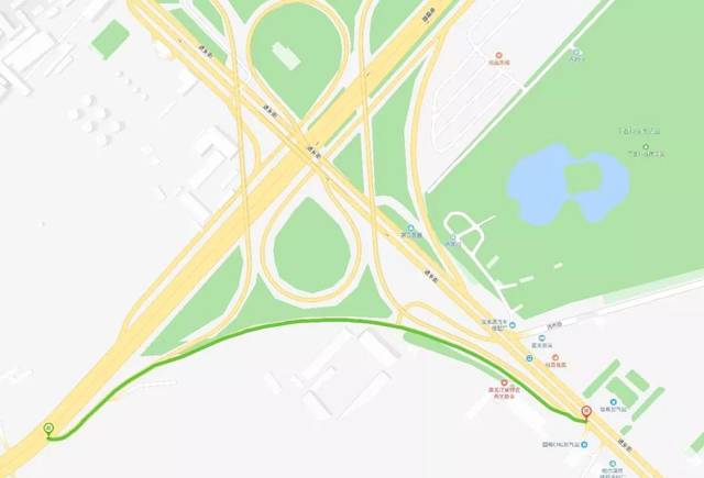 线线位施工位于车行道上，需要占用三环路去往哈同公路方向的辅道施工。绿色标记为施工封道路段为了确保施工