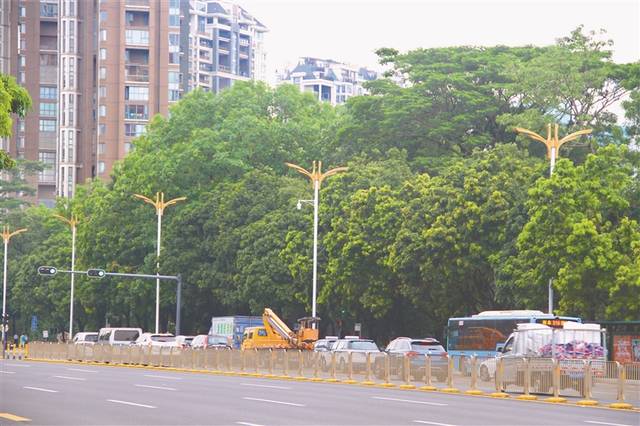 深圳首条"智慧道路"月底完工 这功能或杜绝反复开挖_手机搜狐网