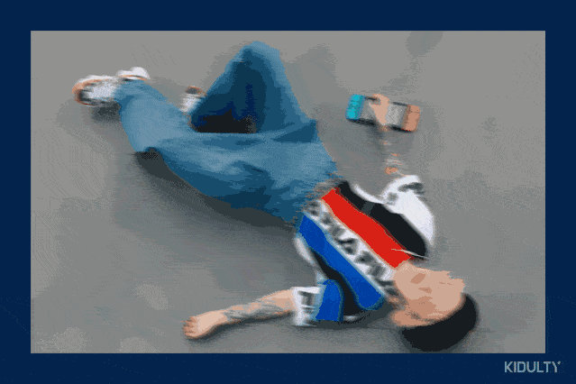 年轻人眼中的 red/blue,fila 用态度讲述