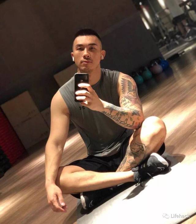 痞帅的男生,最适合留寸头!